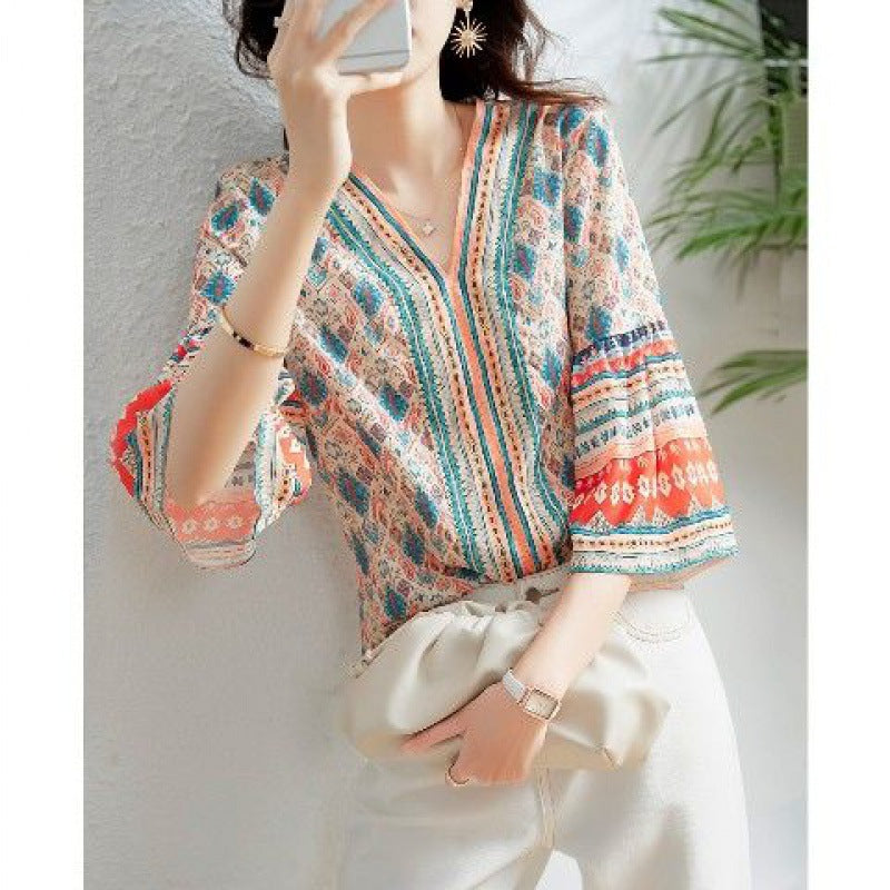 V-neck Loose Flare Three-quarter Sleeve Blouse