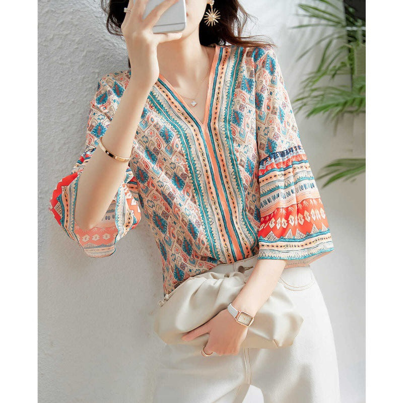 V-neck Loose Flare Three-quarter Sleeve Blouse