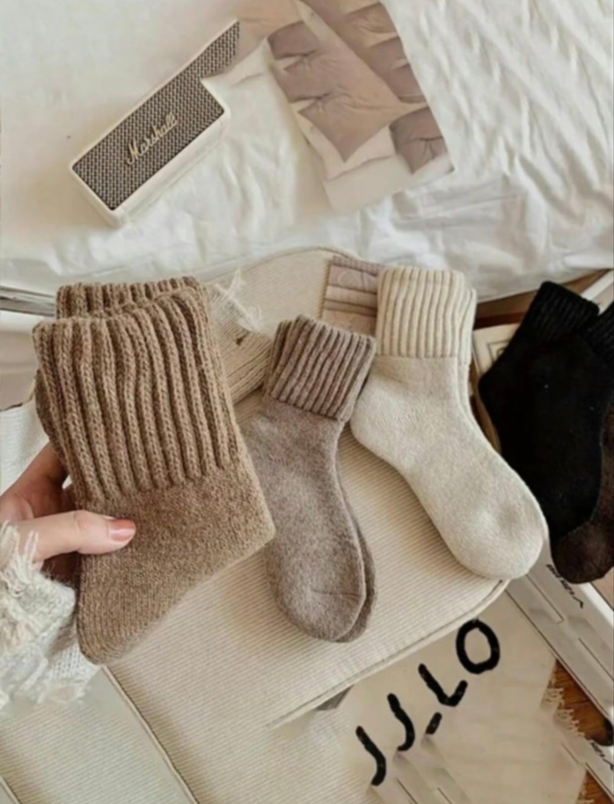 Cozy Solid Mid-Calf Socks