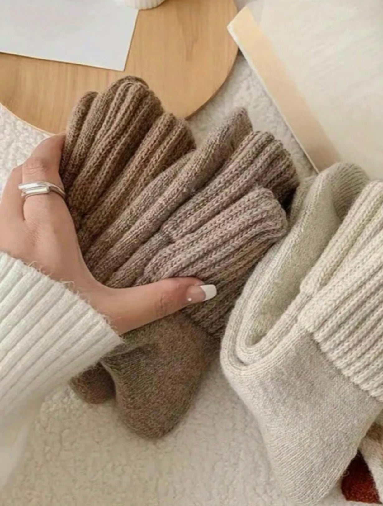 Cozy Solid Mid-Calf Socks