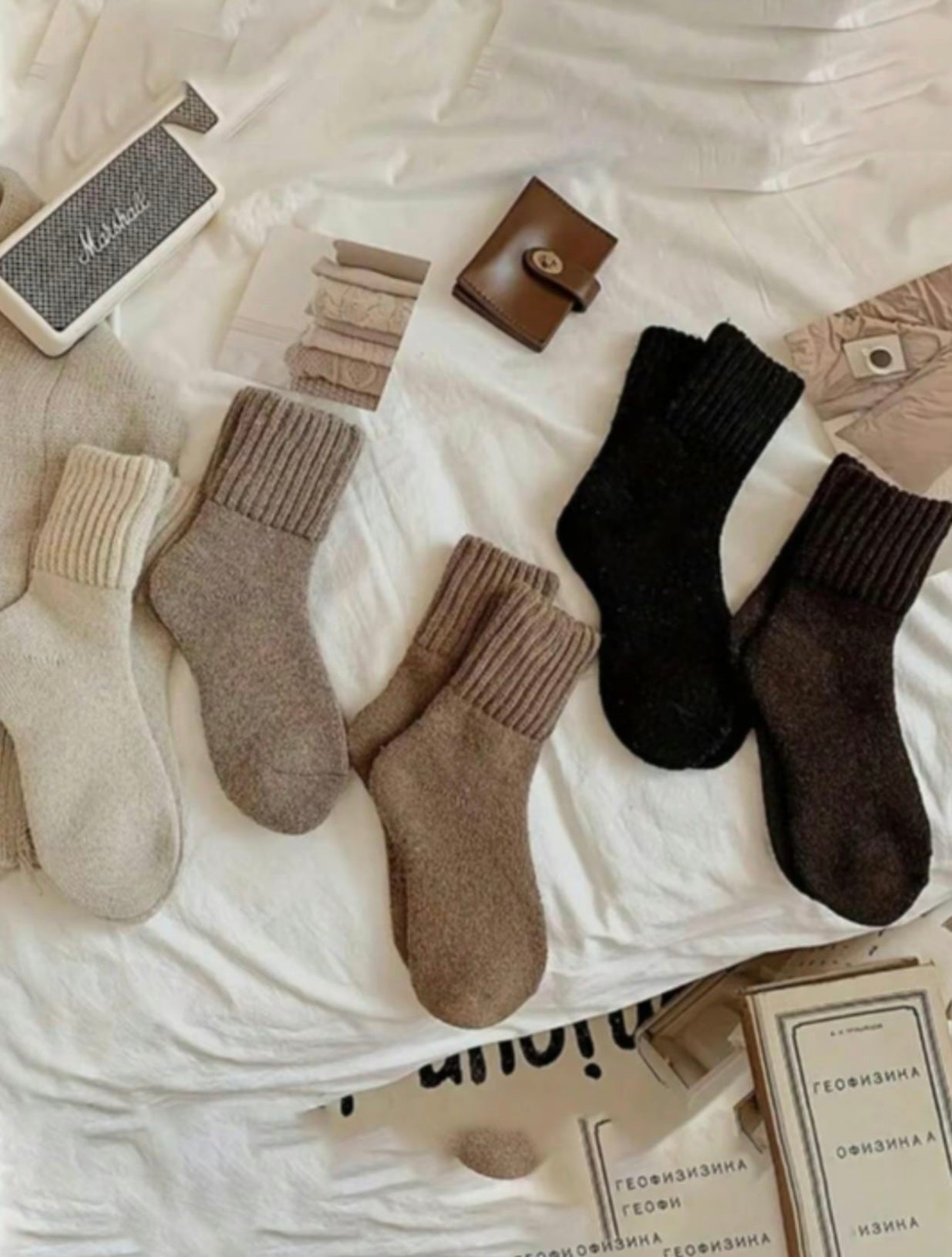 Cozy Solid Mid-Calf Socks